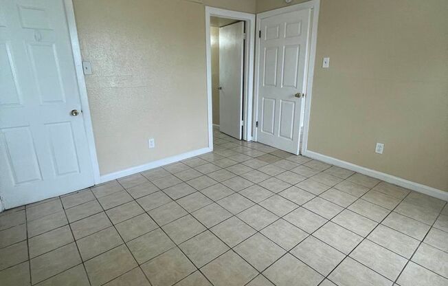 1 bed, 1 bath, 624 sqft, $699, Unit 41