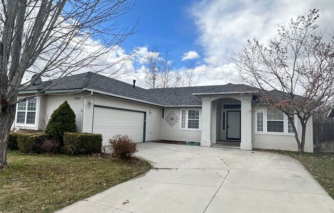 $1,895. - Coming soon! 4 Bed, 2 Bath with Brand New Backyard & Carpet