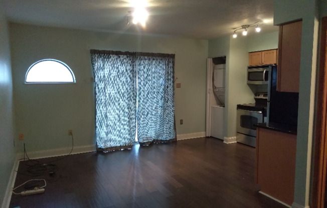 3222 KENNETT SQ