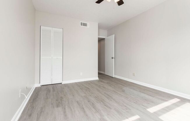 1 bed, 1 bath, $750, Unit 316