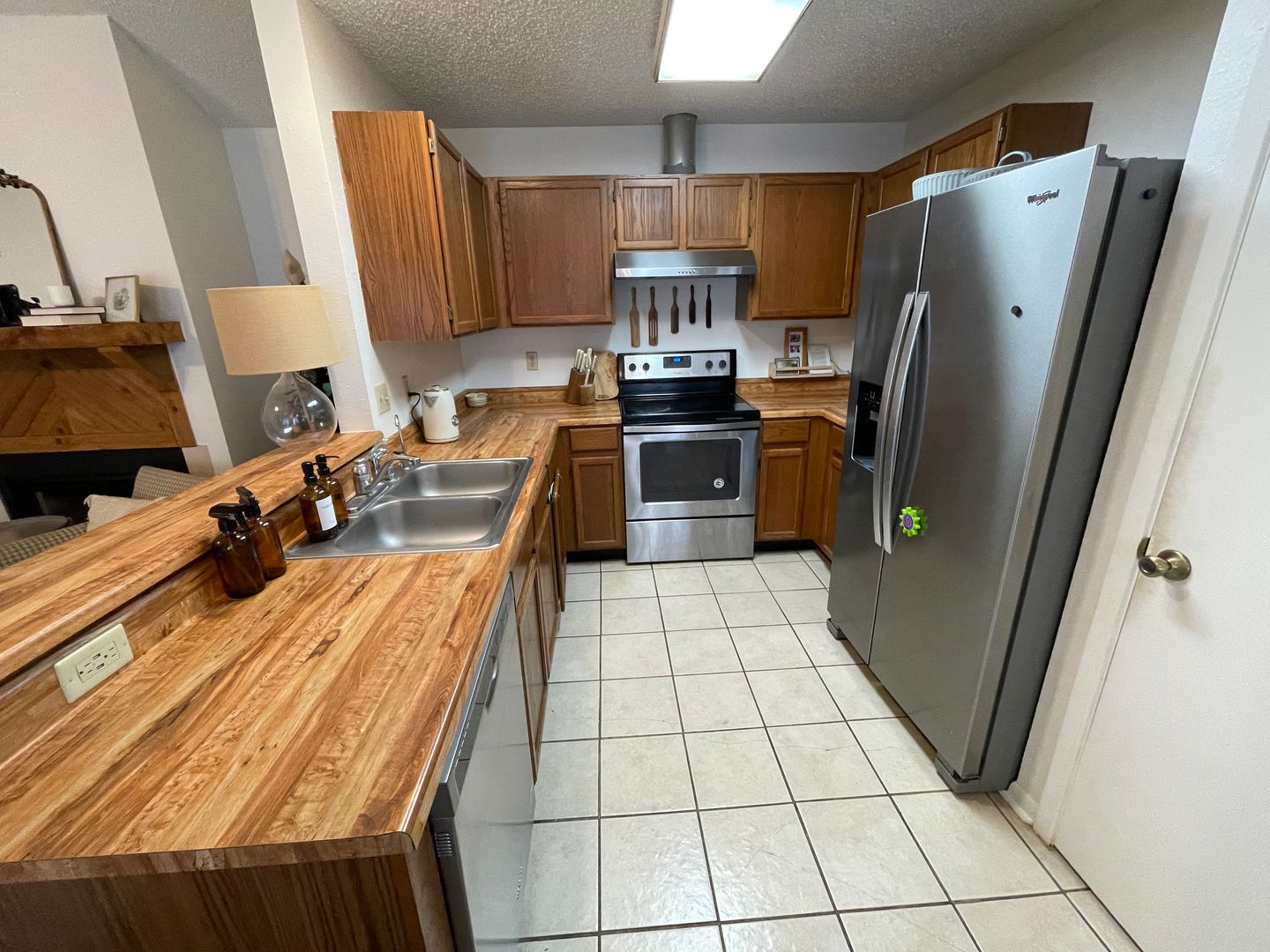 Well Maintained Duplex in Great Location!