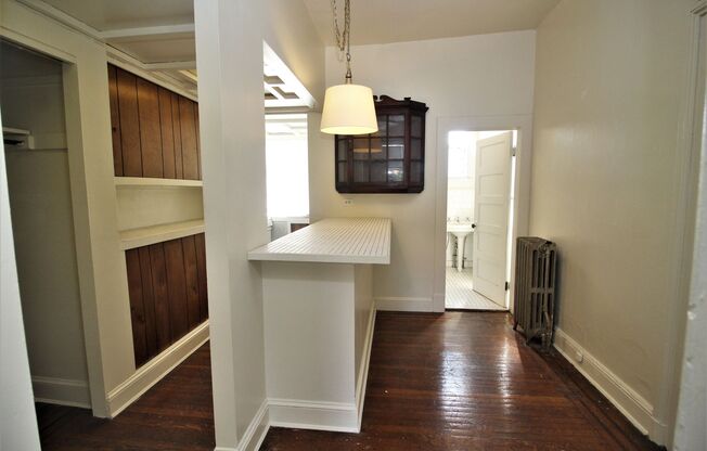 912 Saint Paul St.