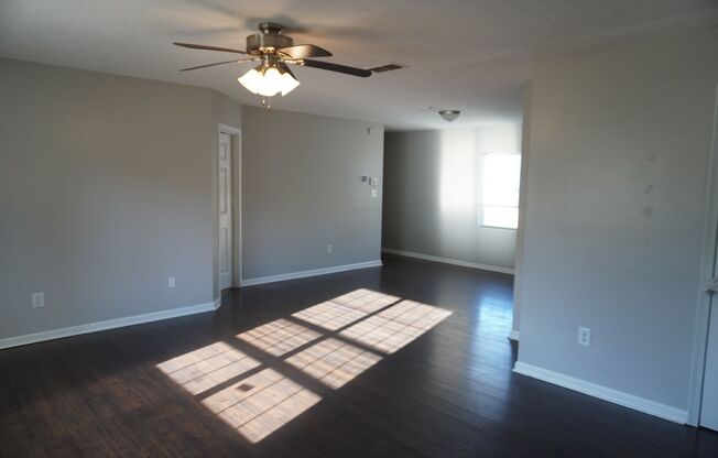 3 beds, 2 baths, $1,445