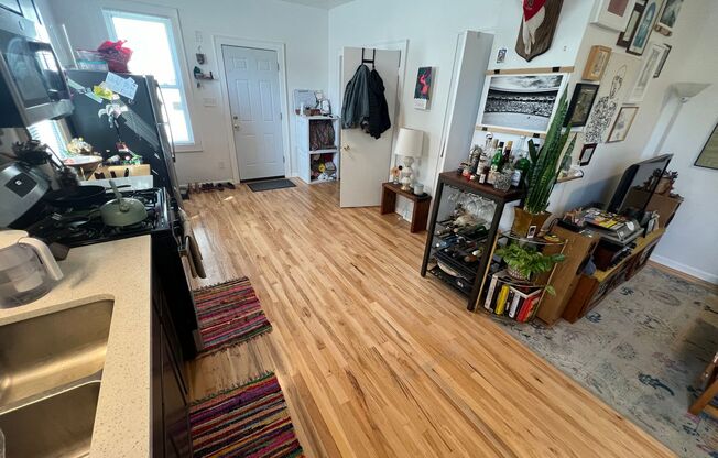 2768-70 N. Booth St.
