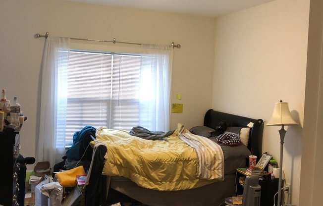 3 beds, 3 baths, 1,574 sqft, $2,450, Unit 1318-B