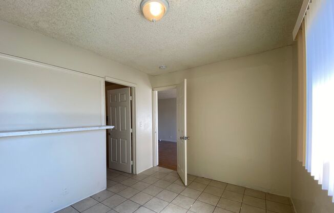 2 beds, 1 bath, 850 sqft, $2,150, Unit 2721.5