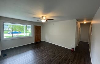 3 beds, 1 bath, $1,295