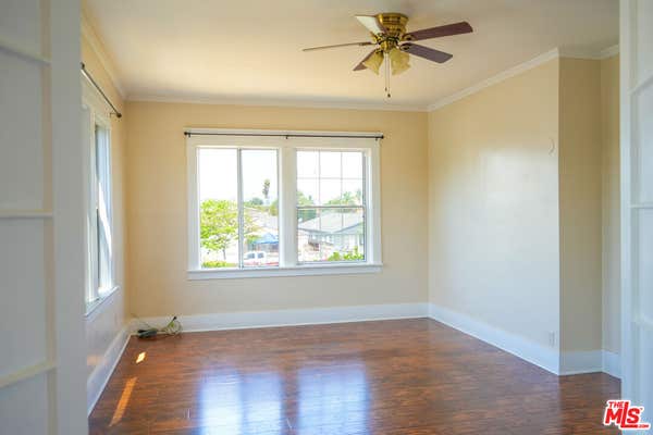 1353 W 49 ST