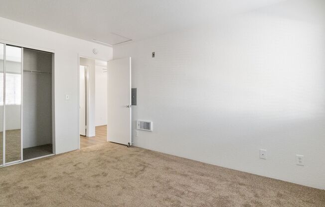 Nestor Regency Apartments