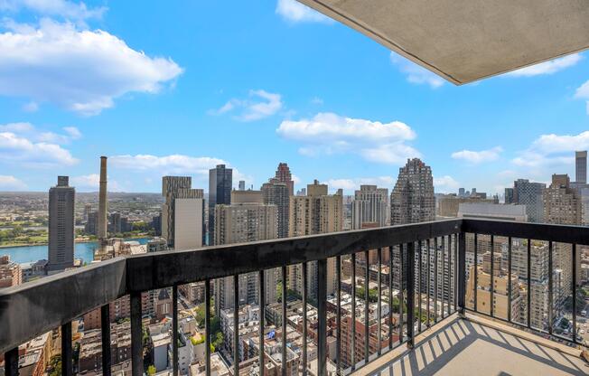 330 E 75 ST