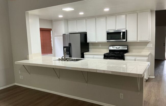 Lovely Single Story ~ 4 Bedroom 2 Bath Home in Orange ~