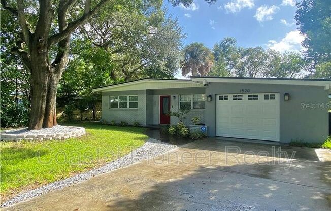 1520 S CHURCH AVE