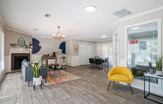 3 beds, 1.5 baths, 1,200 sqft, $1,599, Unit 05C