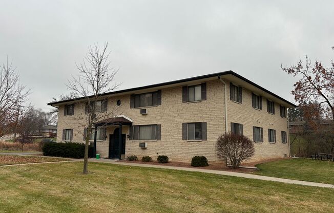 Valley Creek Apartments