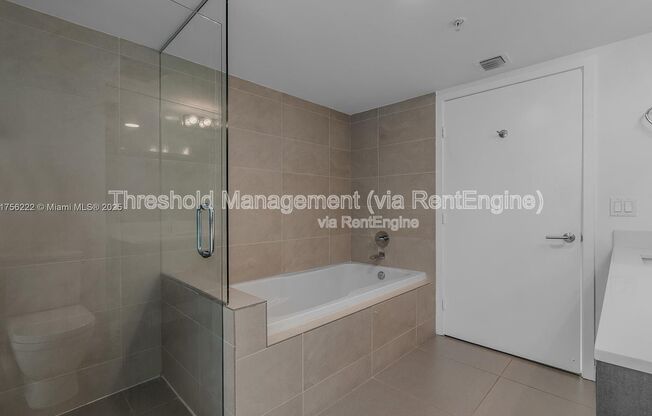 2 beds, 2 baths, 1,128 sqft, $5,000, Unit 605