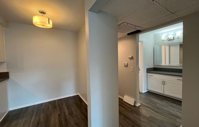 2 beds, 2 baths, 1,000 sqft, $2,898, Unit 309