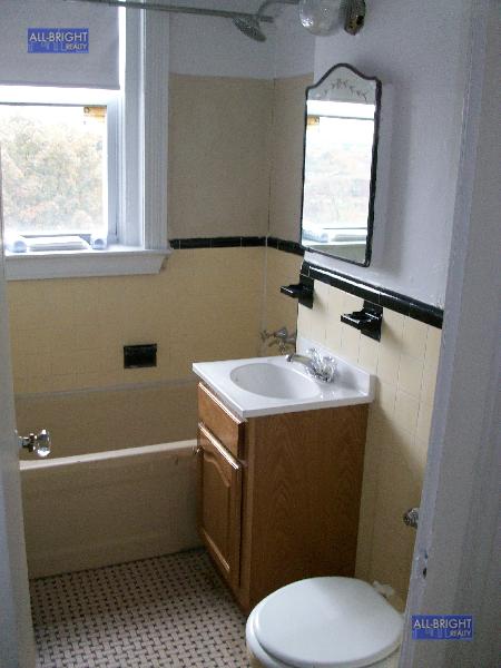 66 Chiswick Rd