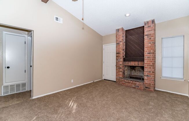 2-BEDROOM DUPLEX