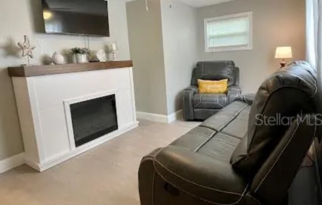 2/1 home in downtown Clearwater
