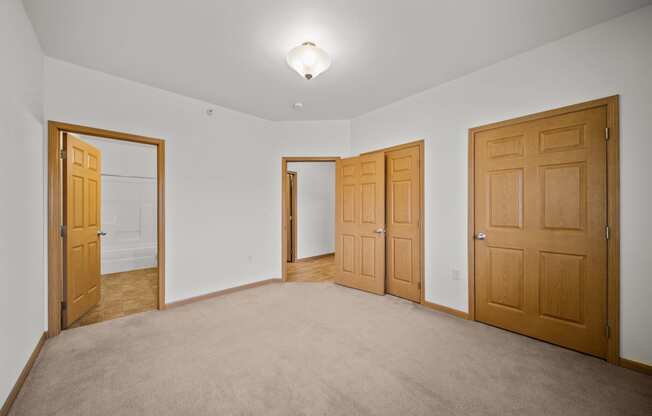 Remington Village Apartments Vacant Bedroom
