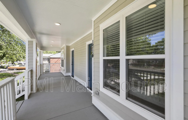 1714 24 AVE N