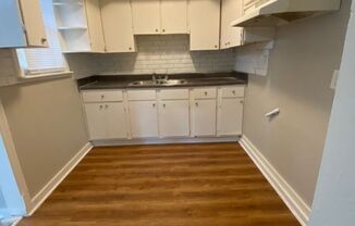 2 beds, 1 bath, $995