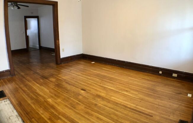208 214 E 13 AVE