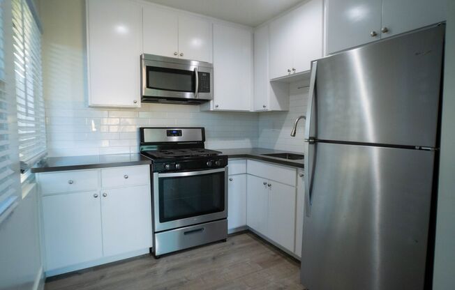 2 beds, 1 bath, 650 sqft, $2,470, Unit 316