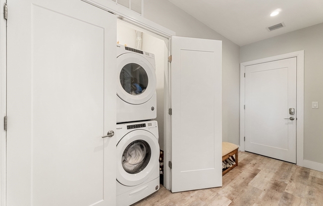 1 bed, 1 bath, 495 sqft, $3,075, Unit 201