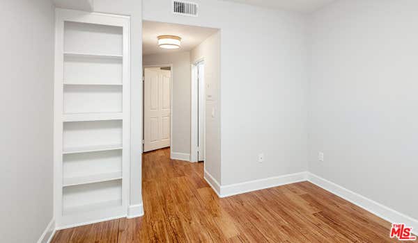 1 bed, 1 bath, 806 sqft, $3,251, Unit 5-116