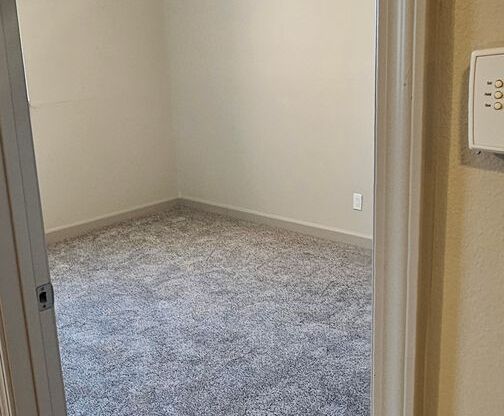 1 bed, 1 bath, $800