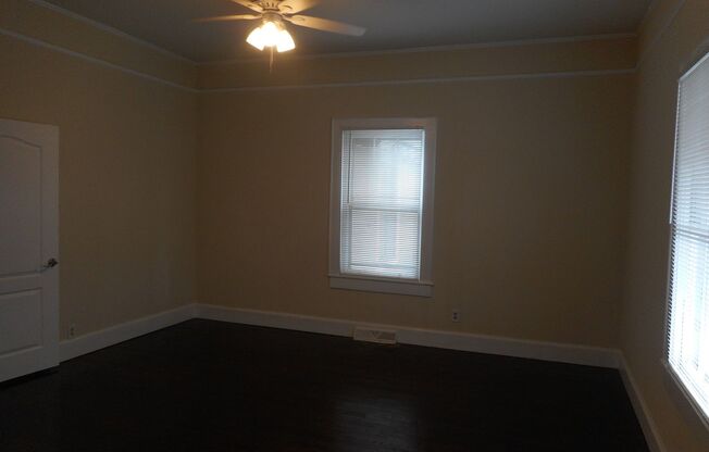 3 beds, 1 bath, $1,675