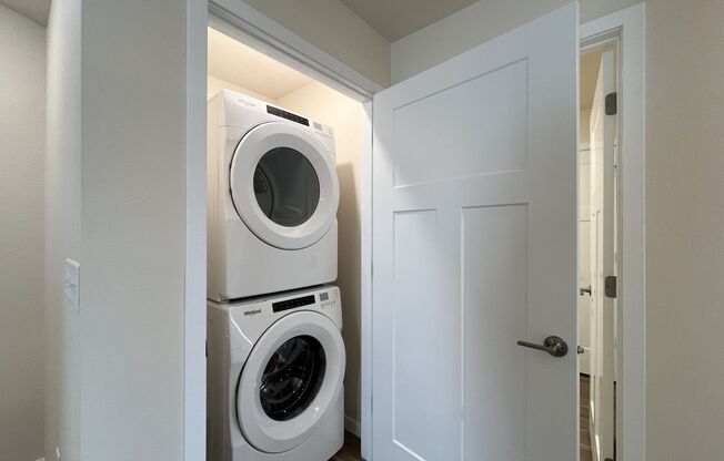 3 beds, 2 baths, 1,186 sqft, $1,585, Unit AL 2013-50