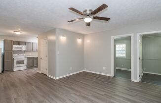 Beautifully FULLY RENOVATED 2 Bdr 1 bath in Maryville, TN - Available Immediately!!