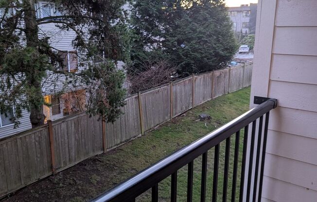 1 bed, 1 bath, 610 sqft, $1,695, Unit A207