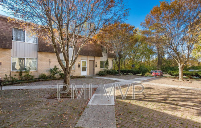 7290 BROADWYN DR