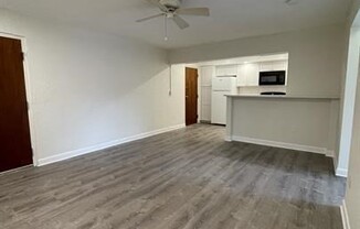 1 bed, 1 bath, 750 sqft, $1,900, Unit 24