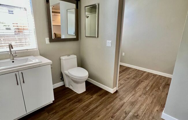 Studio, 1 bath, 325 sqft, $1,775, Unit 435-201