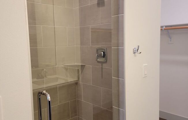 2 beds, 2.5 baths, 1,310 sqft, $2,450, Unit 114