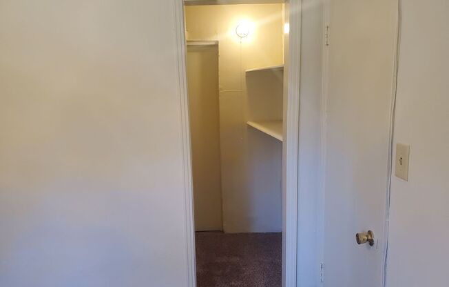 1 bed, 1 bath, 400 sqft, $1,650, Unit 789