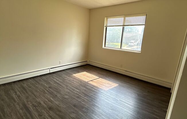 2 beds, 1 bath, 800 sqft, $765, Unit 310-08