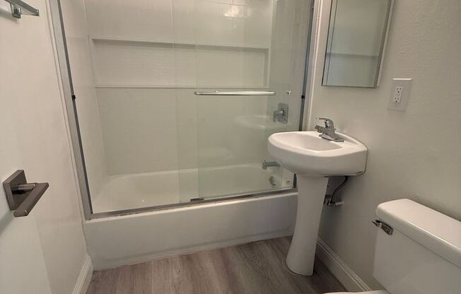 1 bed, 1 bath, 525 sqft, $1,875, Unit 9095-3