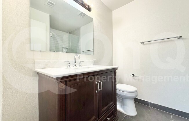 3 beds, 2 baths, 1,088 sqft, $1,700, Unit 284