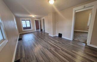 Two Bedroom, One Bathroom Home with Washer/Dryer!