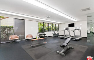 2131 Century Park Ln