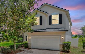 Beautiful 5-Bed 4.2 Baths Pool Home! Pool Care Lawn Maintenance & Basic Cable Internet!