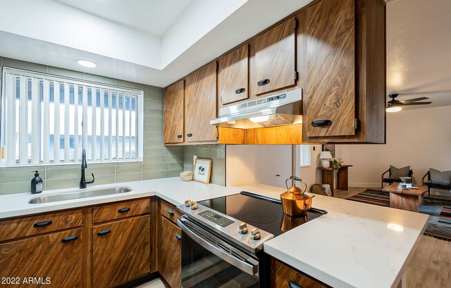TOTAL REMODELED CONDO IN PHOENIX!