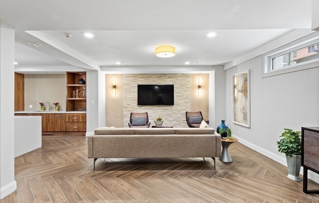 1 bed, 1.5 baths, 869 sqft, $3,750, Unit 401
