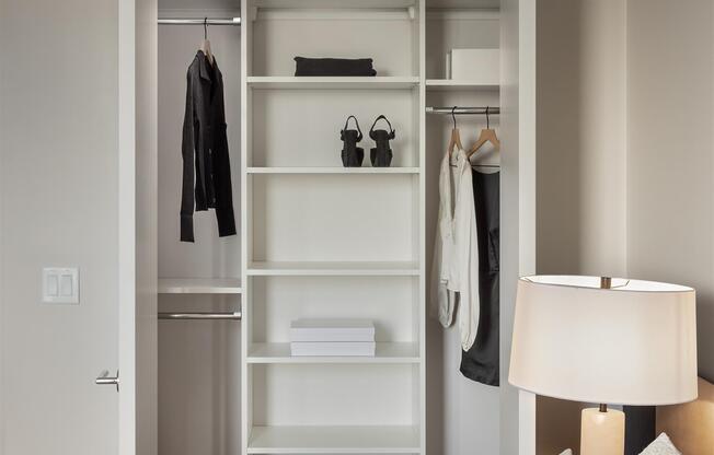 1 bed, 1 bath, $3,667, Unit 816