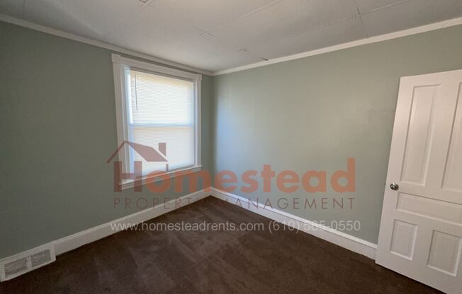 3 beds, 1 bath, $1,600